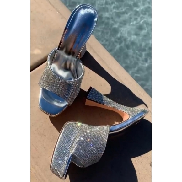 𝙇𝙖𝙨𝙩 8.5 & 10🖤𝑭𝒆𝒆𝒍 𝑻𝒉𝒆 𝑵𝒊𝒈𝒉𝒕 -𝐒𝐢𝐥𝐯𝐞𝐫 𝐃𝐢𝐚𝐦𝐨𝐧𝐝 - Picture 3 of 9